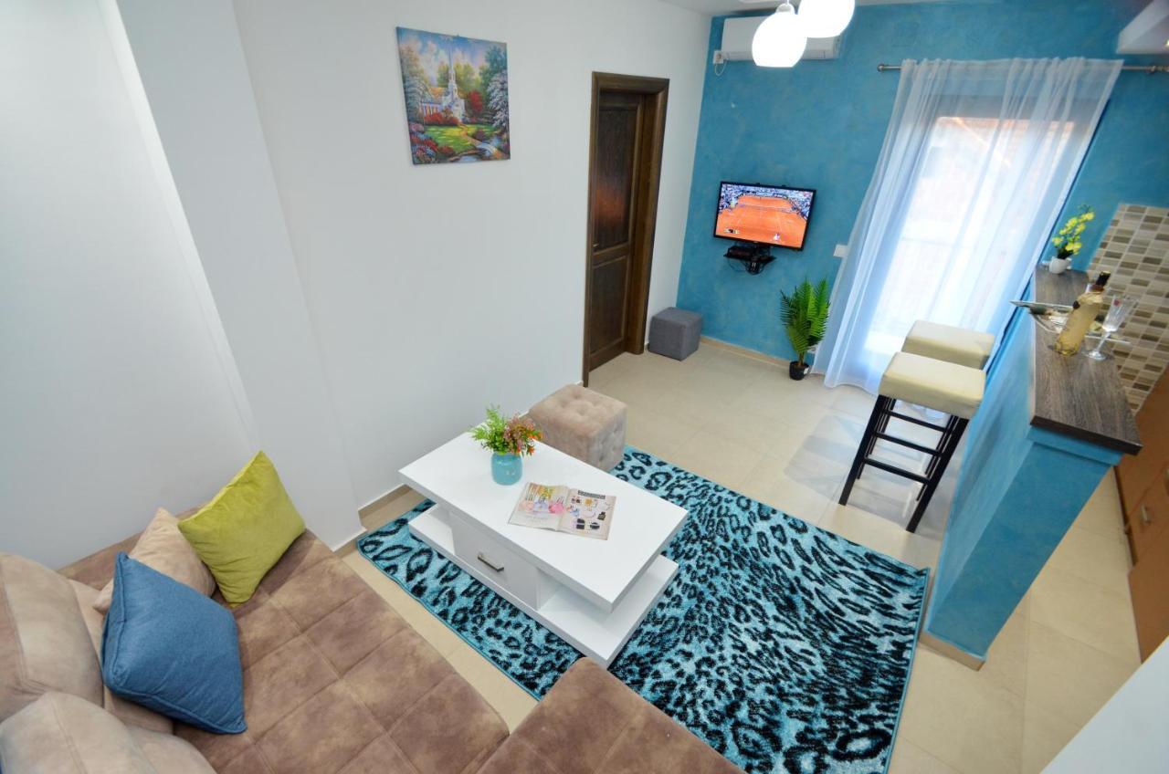 Apartments Lux S Tivat Exterior photo